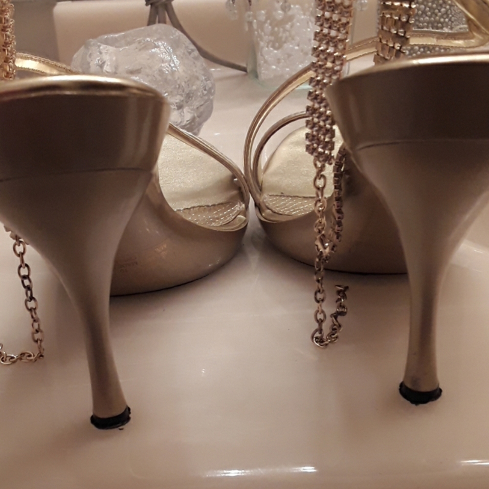 SARAH JAYNE HEELS - Picture 4 of 7